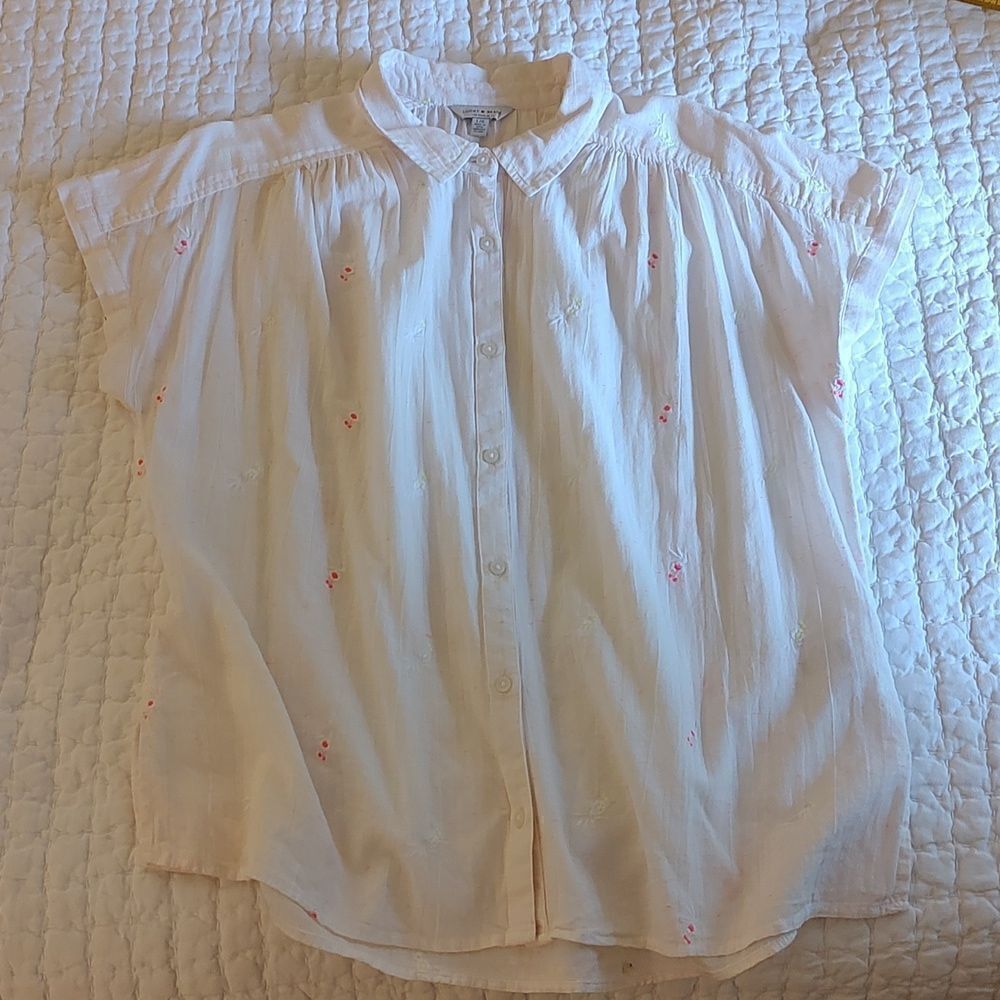 Lucky Brand Button Front Short Sleeve Shirt with Floral Embroidery Size L